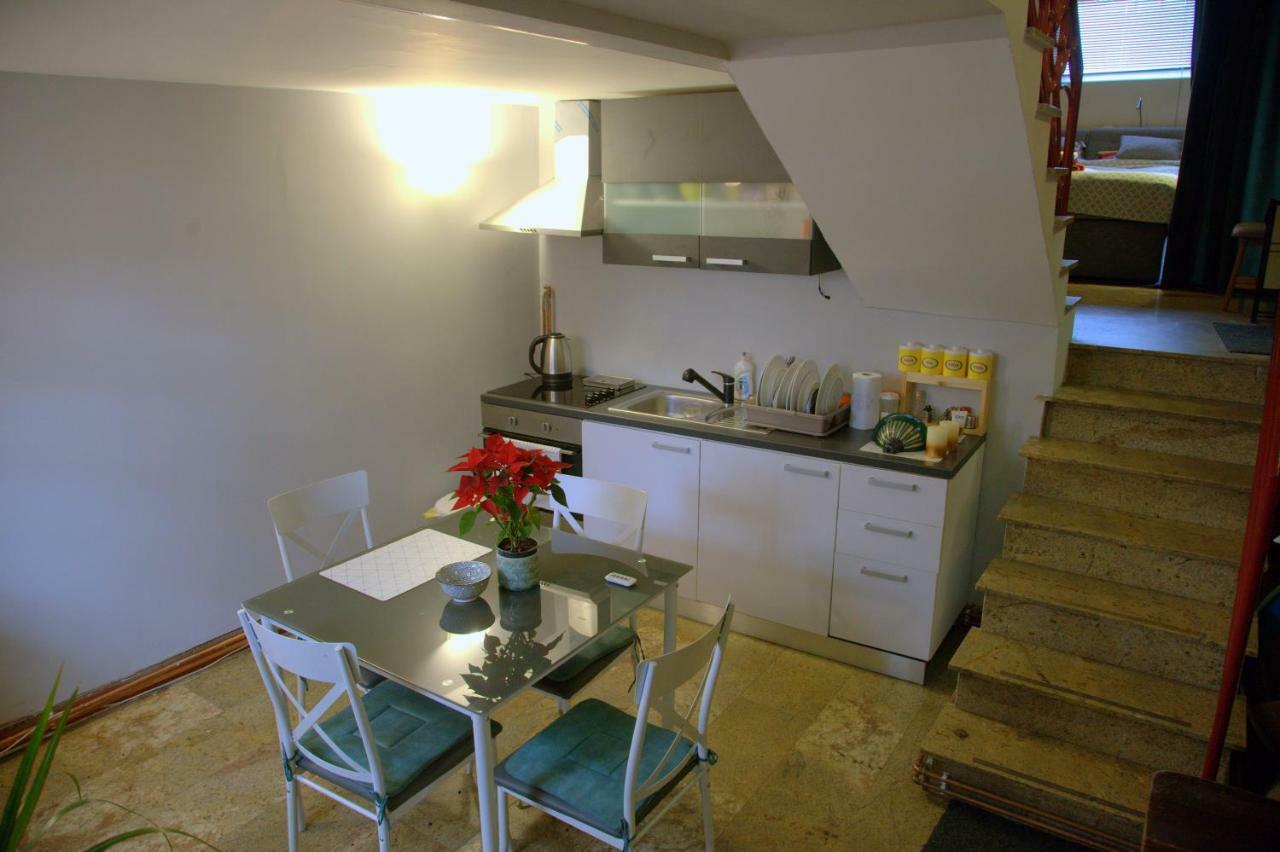 Studio Apartman - Park - Osijek Buitenkant foto
