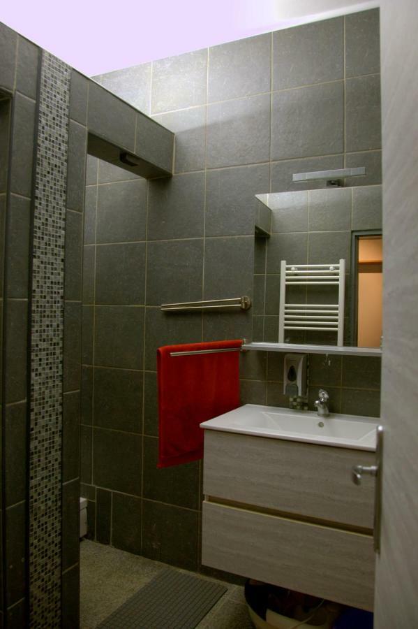 Studio Apartman - Park - Osijek Buitenkant foto